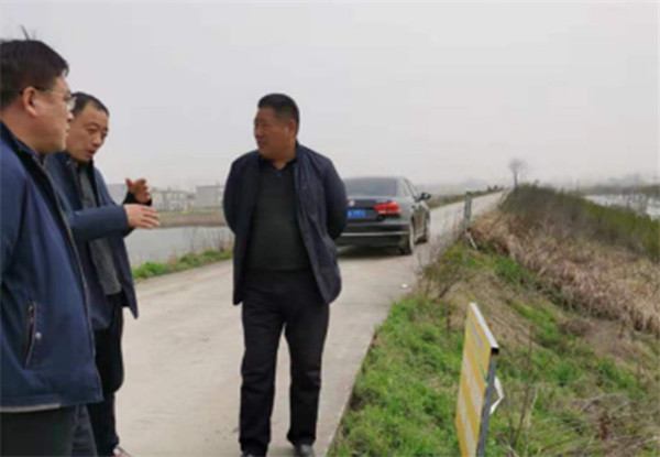 淮南市林業局對焦崗湖生態環境問題整改進行督察